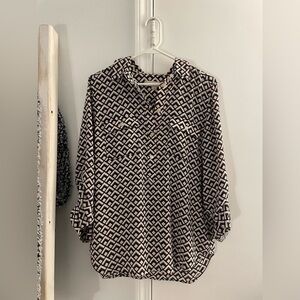 Women's Button Light Weight LOFT blouse